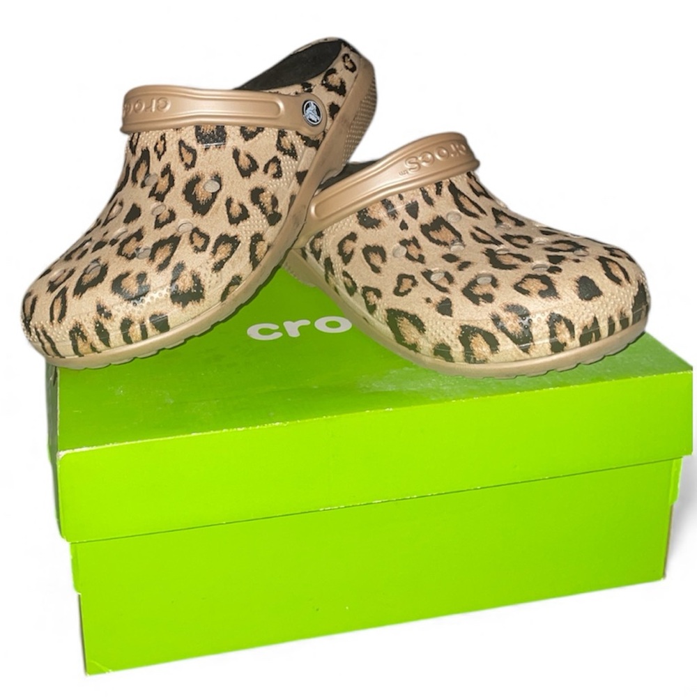CROCS Classic Printed Lined Leopard Clogs